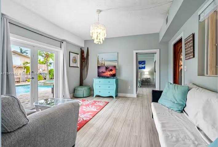 Small Image of 201 WILDWOOD CIR, Key Largo Number 25