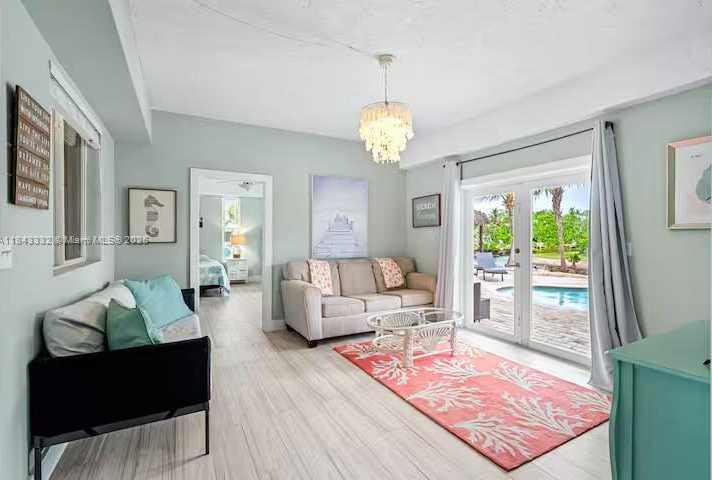 Small Image of 201 WILDWOOD CIR, Key Largo Number 26