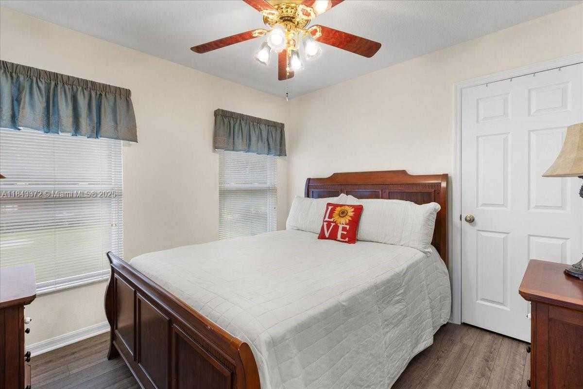 Small Image of 2159 82 TERRACE, Other City - In The State Of Florida Number 34