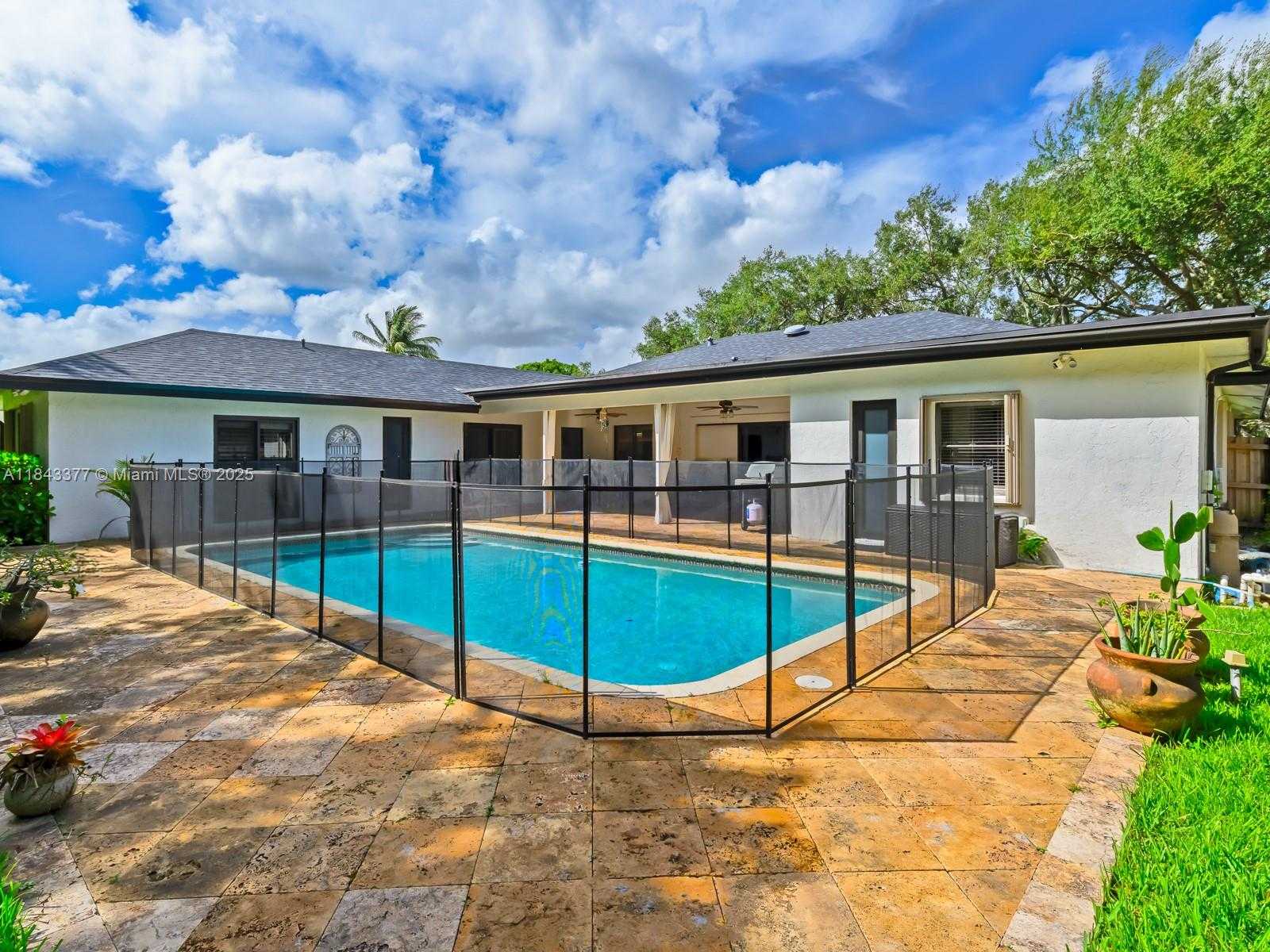 Small Image of 1030 SOUTH WEST 91ST AVE, Plantation Number 2