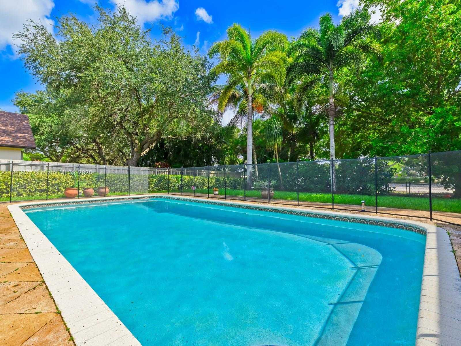 Small Image of 1030 SOUTH WEST 91ST AVE, Plantation Number 31