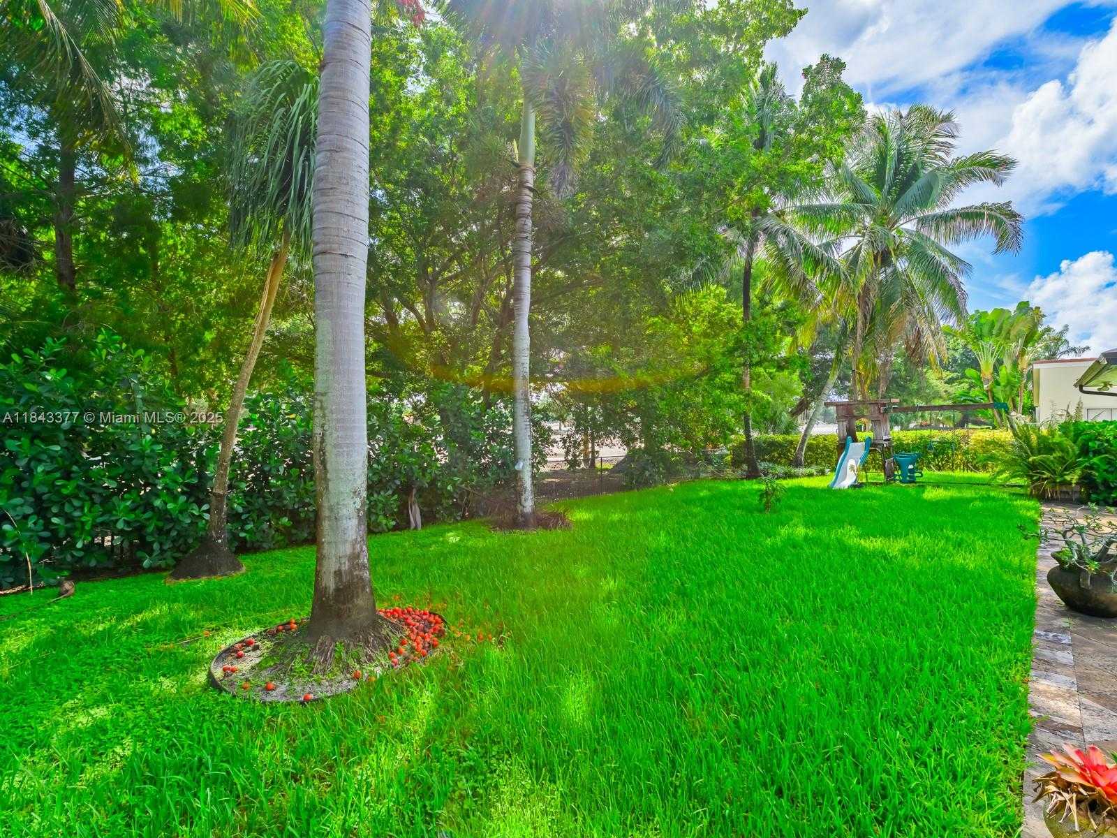 Small Image of 1030 SOUTH WEST 91ST AVE, Plantation Number 36
