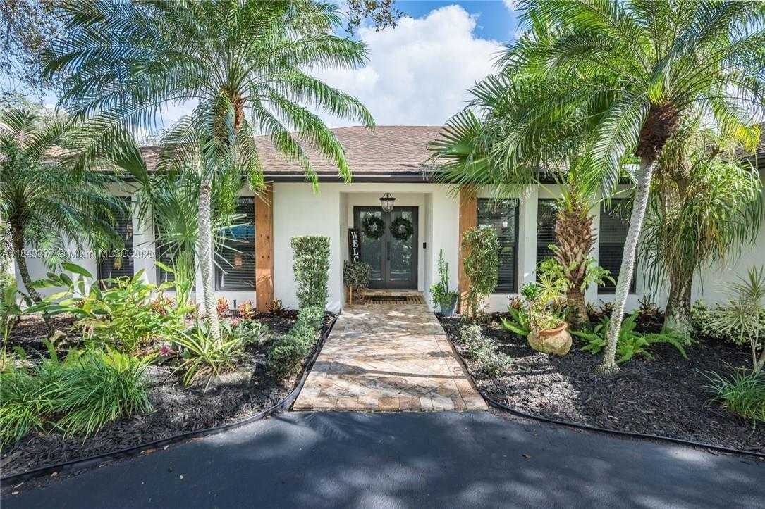Small Image of 1030 SOUTH WEST 91ST AVE, Plantation Number 4