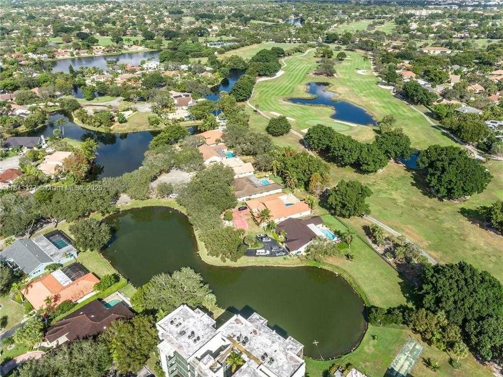 Small Image of 1030 SOUTH WEST 91ST AVE, Plantation Number 5