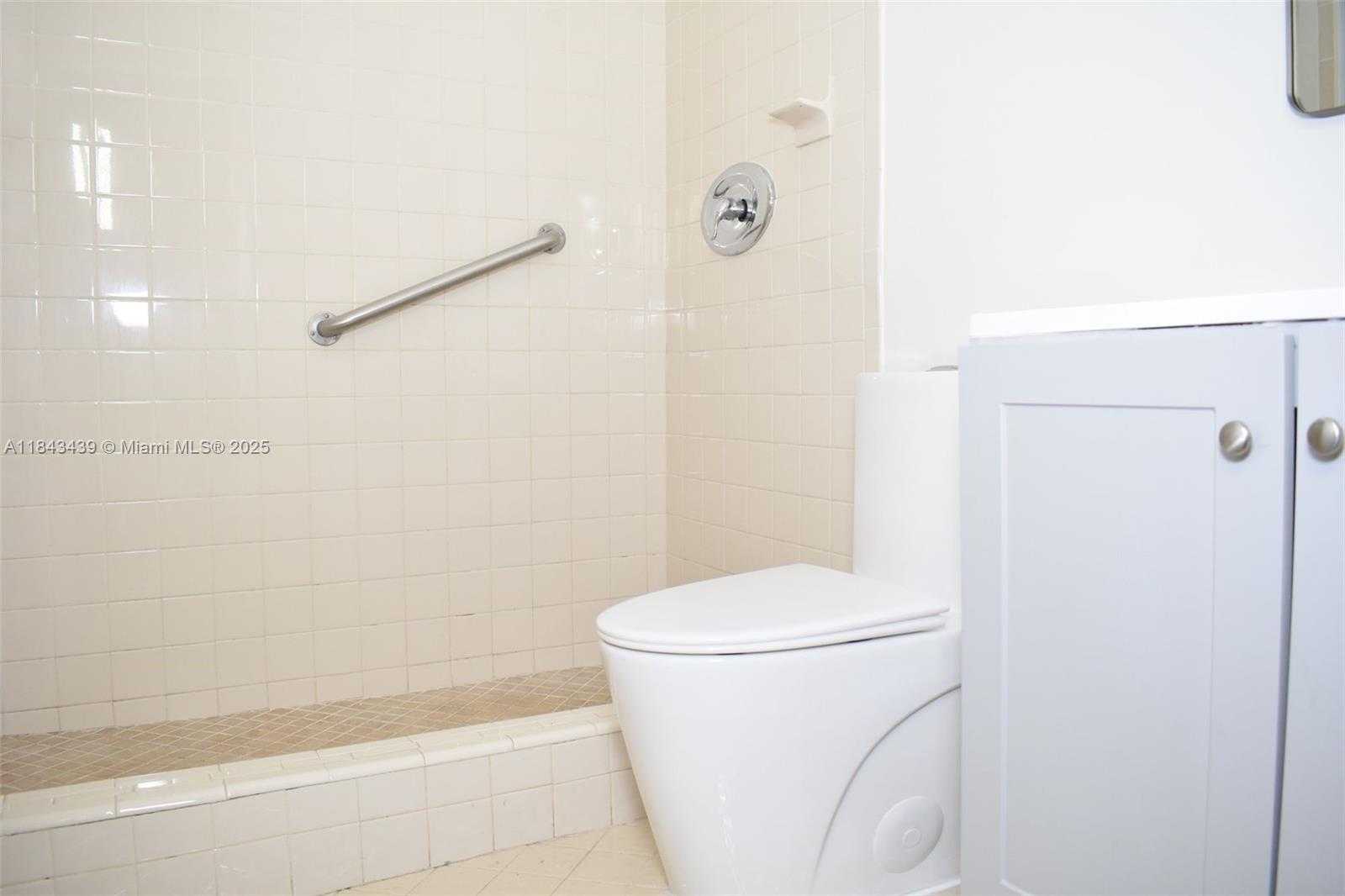 Small Image of 3041 NORTH 74TH AVE, Hollywood Number 30