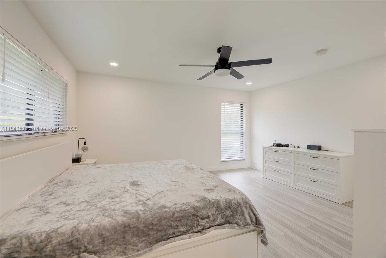 Small Image of 21553 CHIPMUNK LN, Boca Raton Number 21