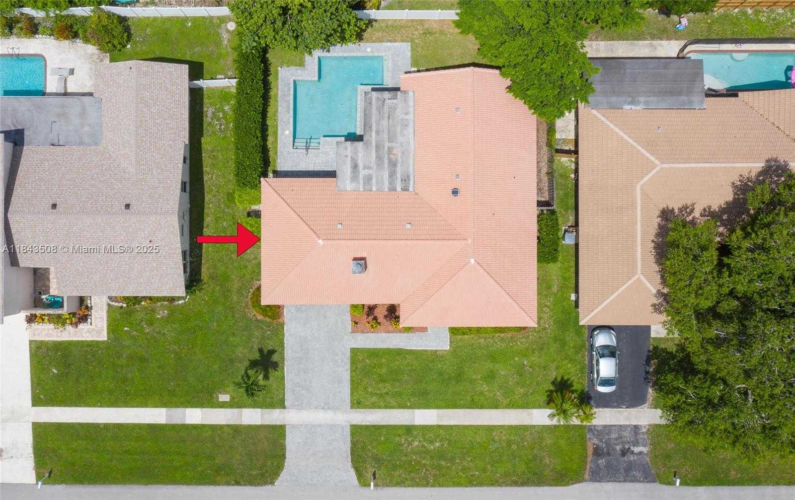Small Image of 21553 CHIPMUNK LN, Boca Raton Number 3
