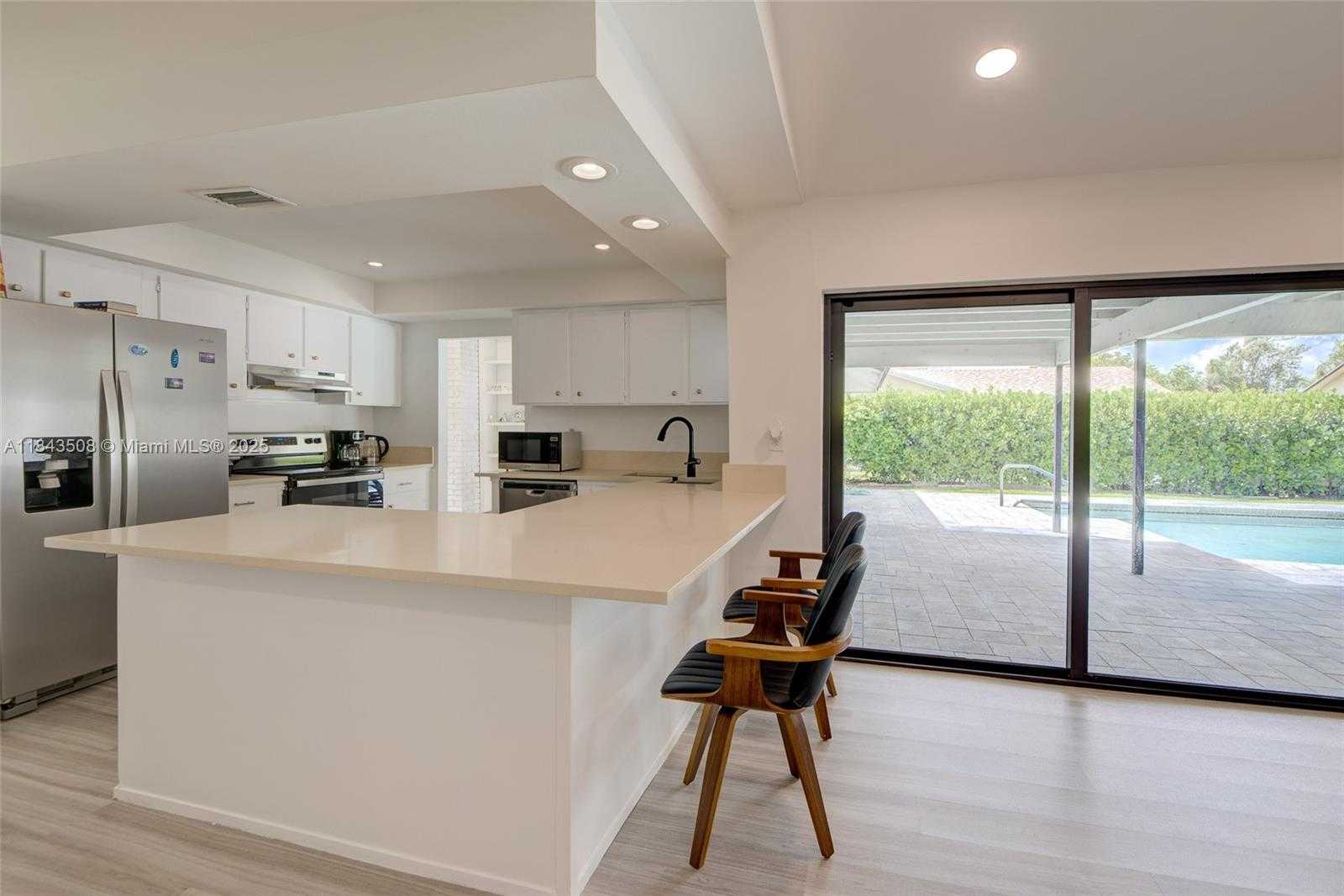 Small Image of 21553 CHIPMUNK LN, Boca Raton Number 6