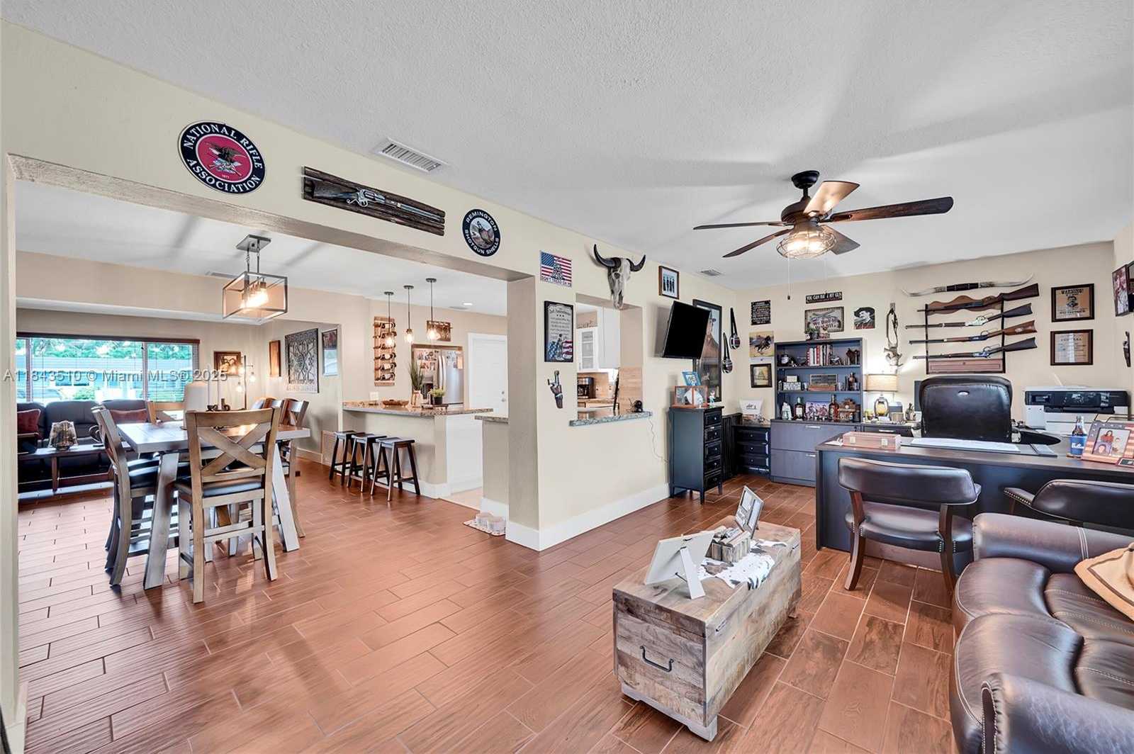 Small Image of 521 NORTH WEST 93RD TER, Pembroke Pines Number 20