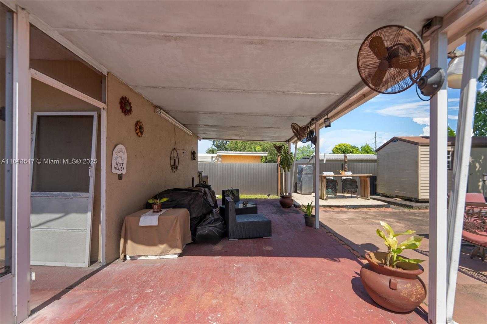 Small Image of 3140 NORTH WEST 59TH ST, Miami Number 34