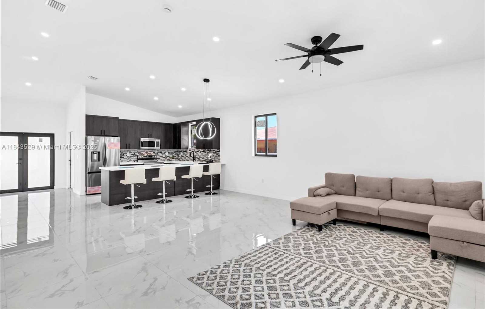 Small Image of 335 NORTH WEST 15TH ST, Pompano Beach Number 16
