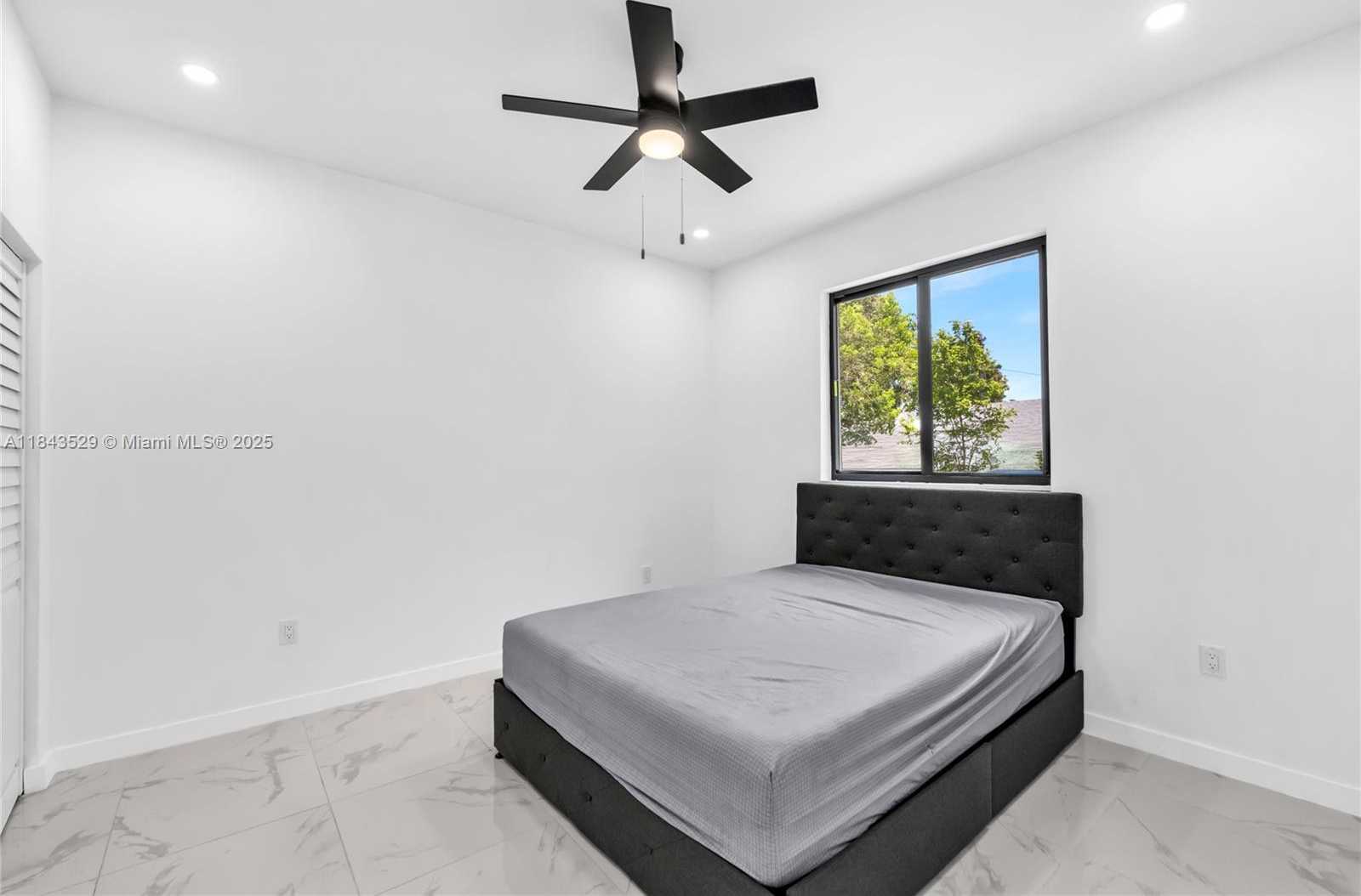 Small Image of 335 NORTH WEST 15TH ST, Pompano Beach Number 21