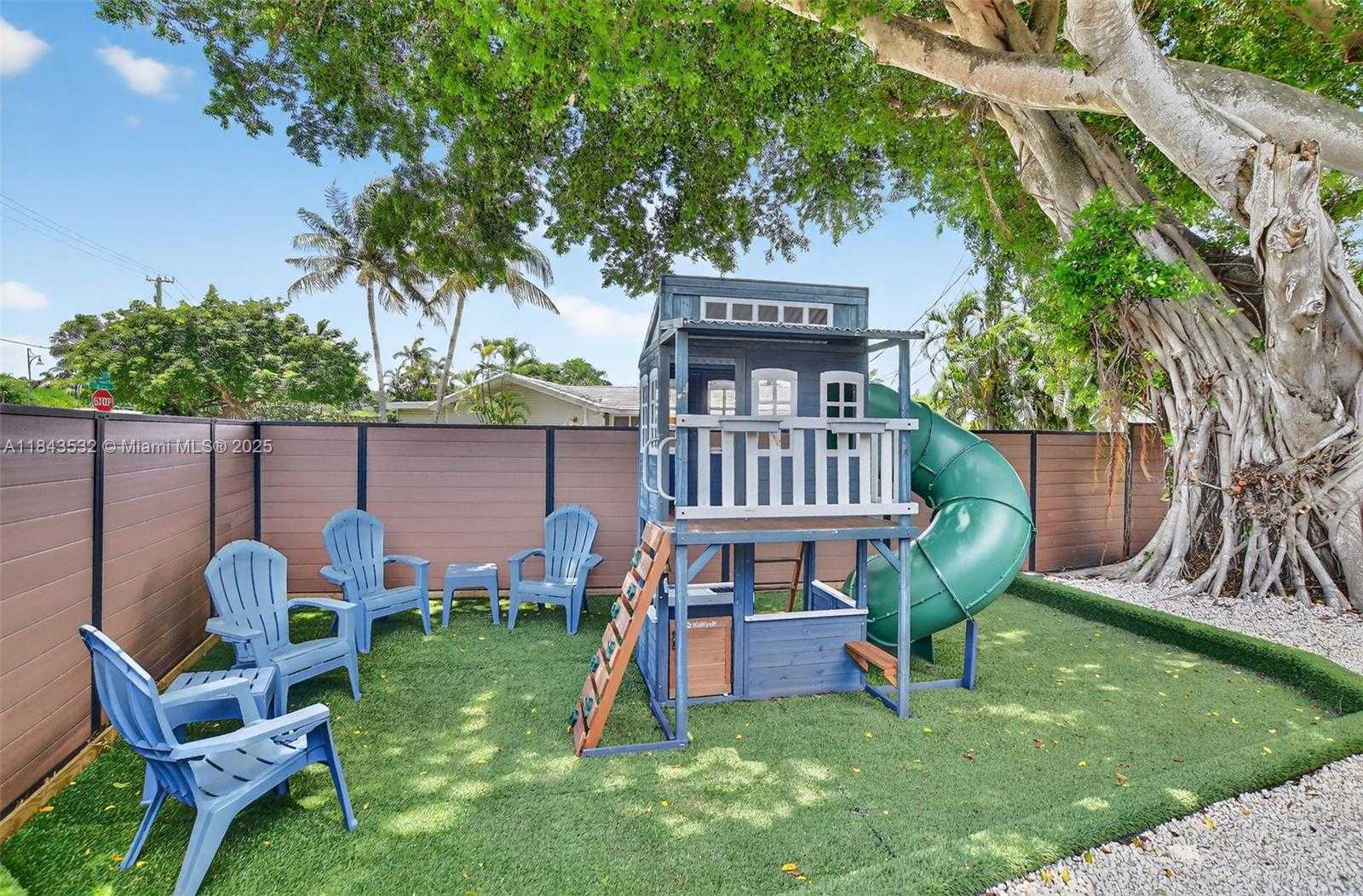 Small Image of 1019 SOUTH EAST 12TH AVE, Deerfield Beach Number 35