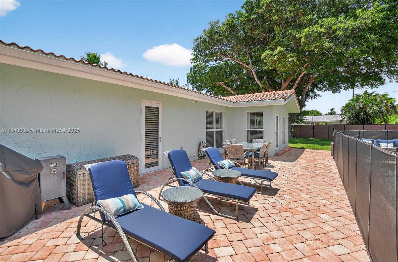 Small Image of 1019 SOUTH EAST 12TH AVE, Deerfield Beach Number 40