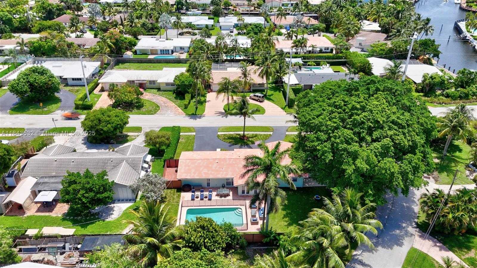 Small Image of 1019 SOUTH EAST 12TH AVE, Deerfield Beach Number 45
