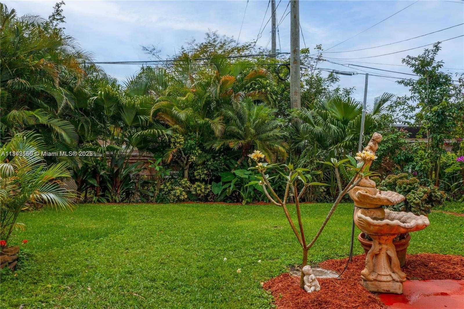 Small Image of 3616 SOUTH WEST 14TH ST, Fort Lauderdale Number 12