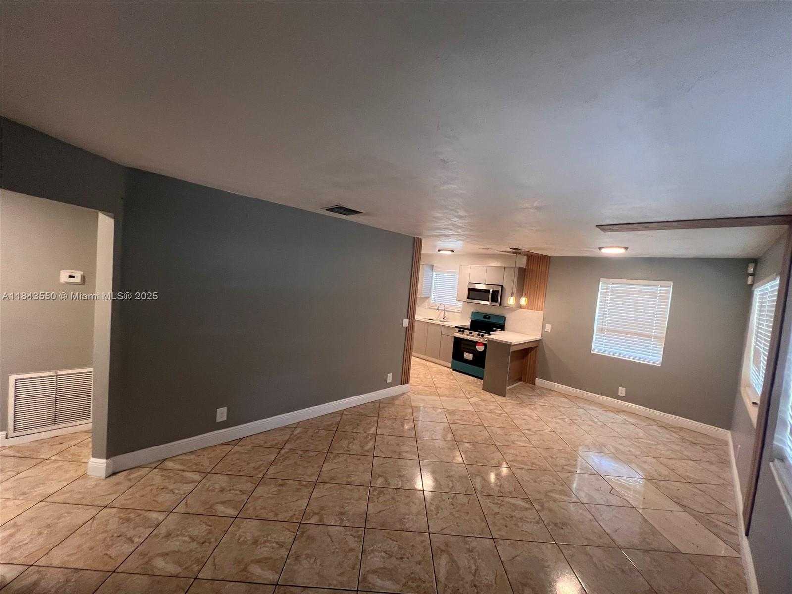 Small Image of 3616 SOUTH WEST 14TH ST, Fort Lauderdale Number 14
