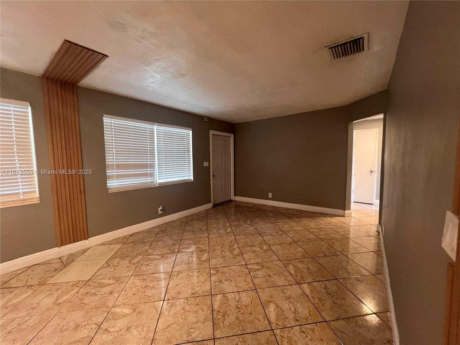 Small Image of 3616 SOUTH WEST 14TH ST, Fort Lauderdale Number 20