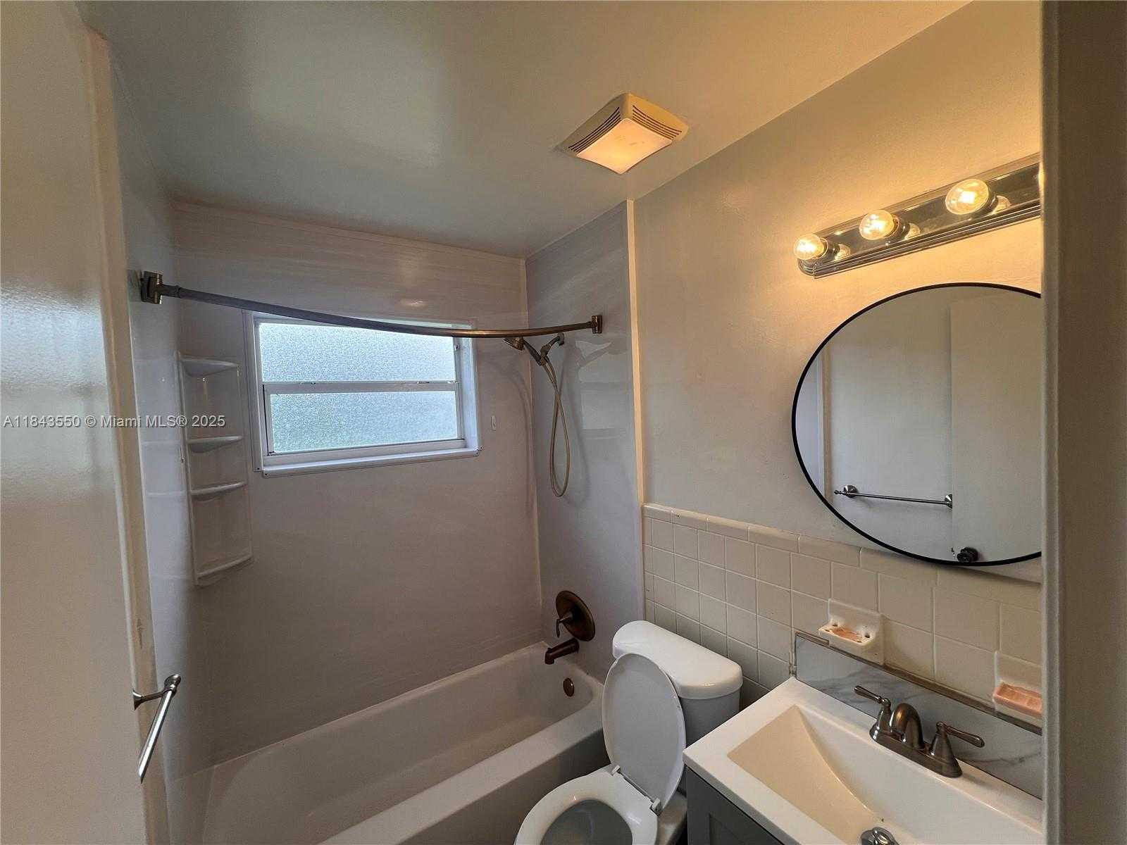 Small Image of 3616 SOUTH WEST 14TH ST, Fort Lauderdale Number 30