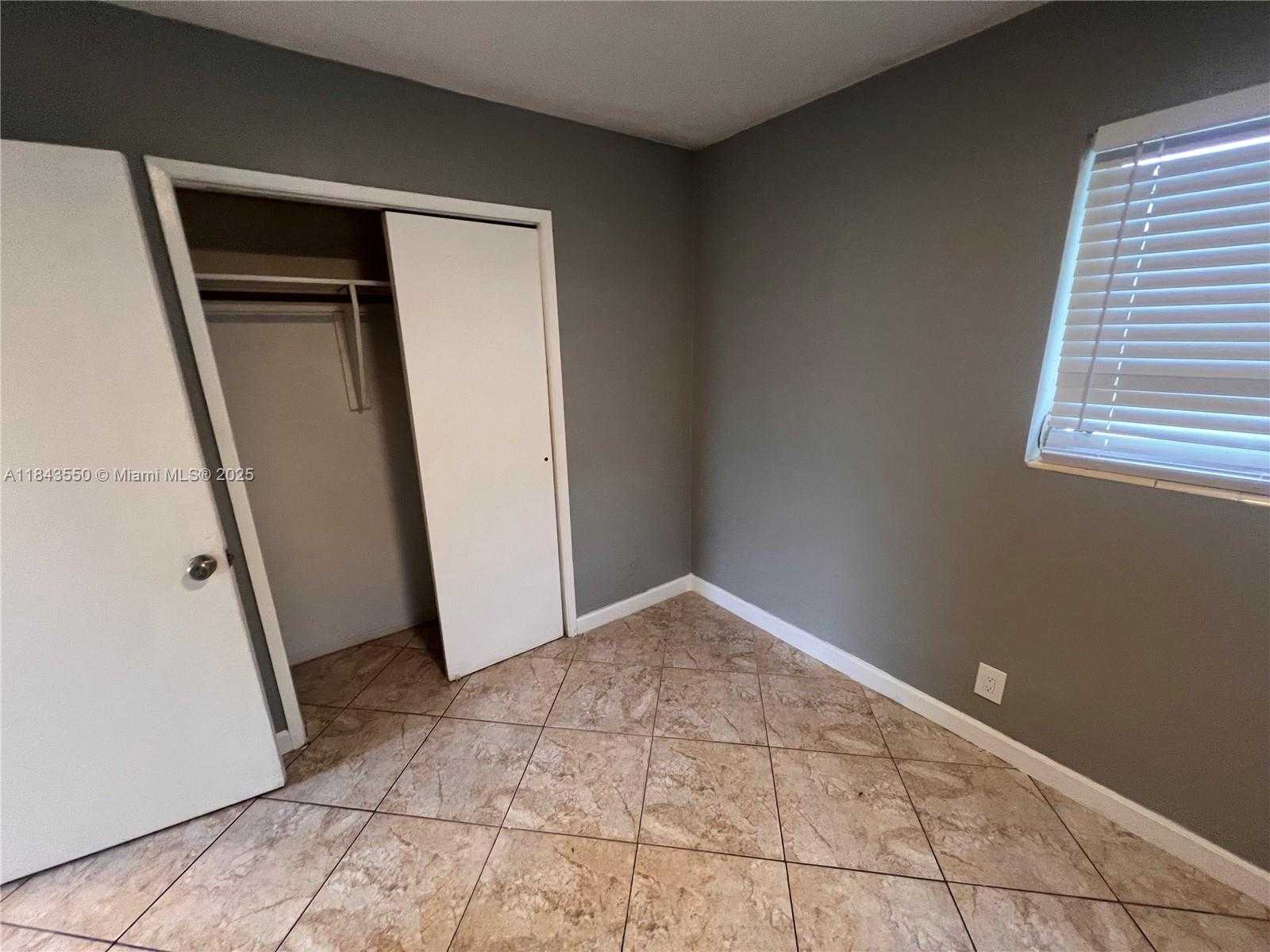 Small Image of 3616 SOUTH WEST 14TH ST, Fort Lauderdale Number 34