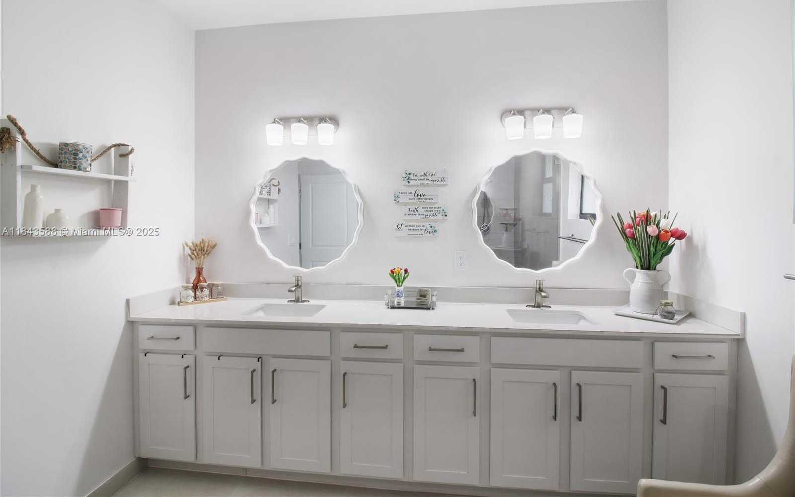Small Image of 30808 SOUTH WEST 192ND CT, Homestead Number 28