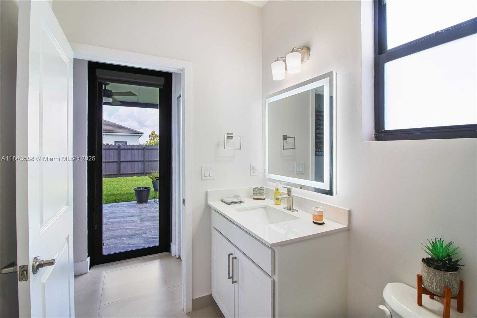 Small Image of 30808 SOUTH WEST 192ND CT, Homestead Number 33