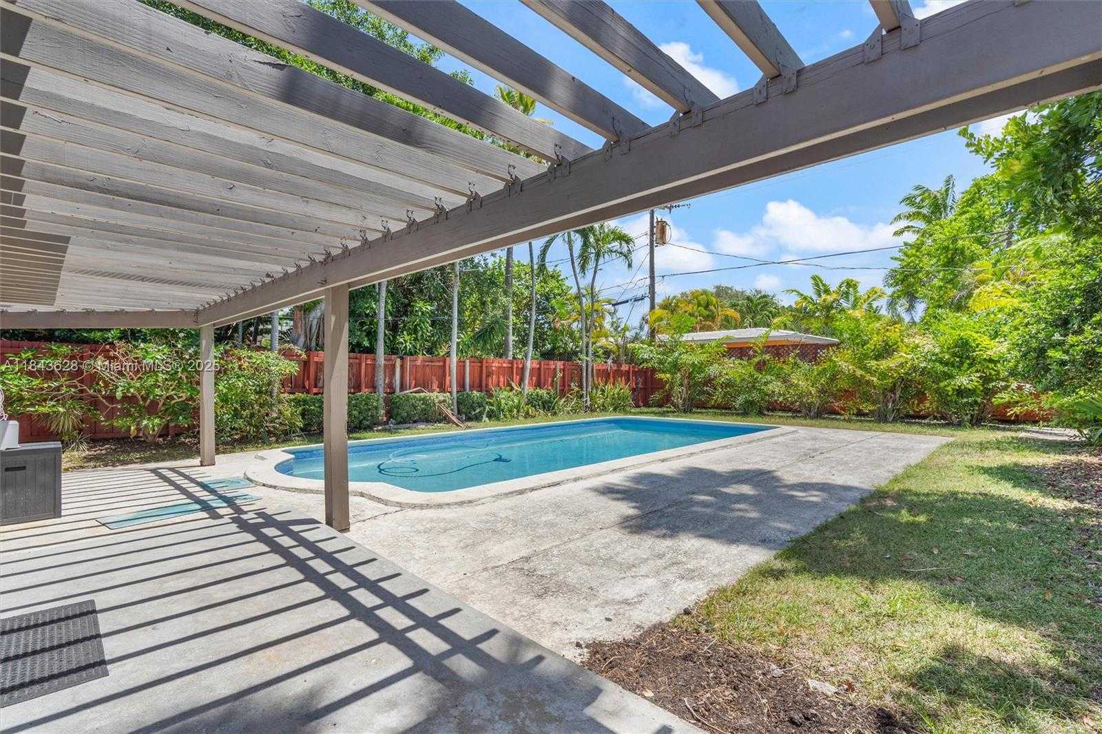 Small Image of 1100 NORTH EAST 17TH TER, Fort Lauderdale Number 23