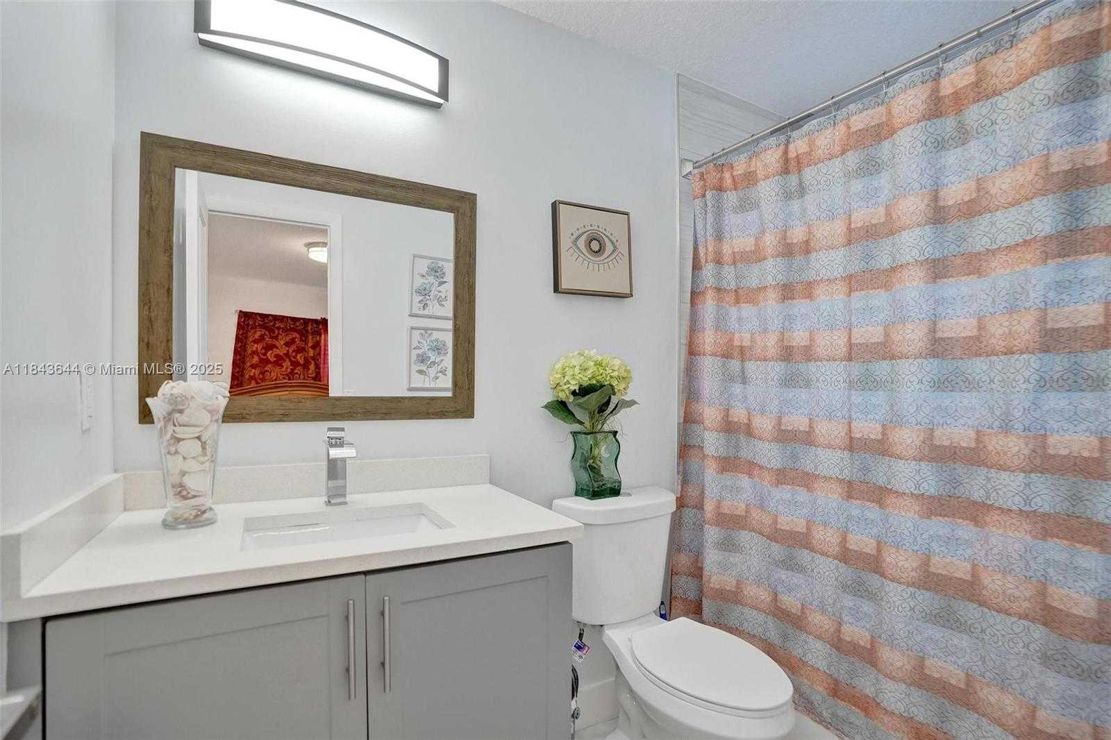 Small Image of 320 NORTH EAST 33RD ST, Oakland Park Number 19
