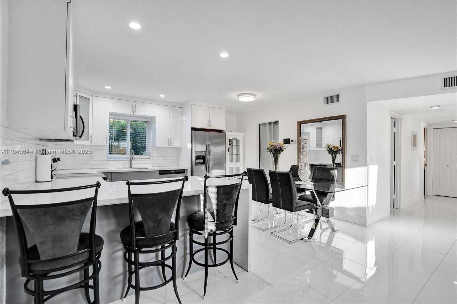 Small Image of 320 NORTH EAST 33RD ST, Oakland Park Number 24