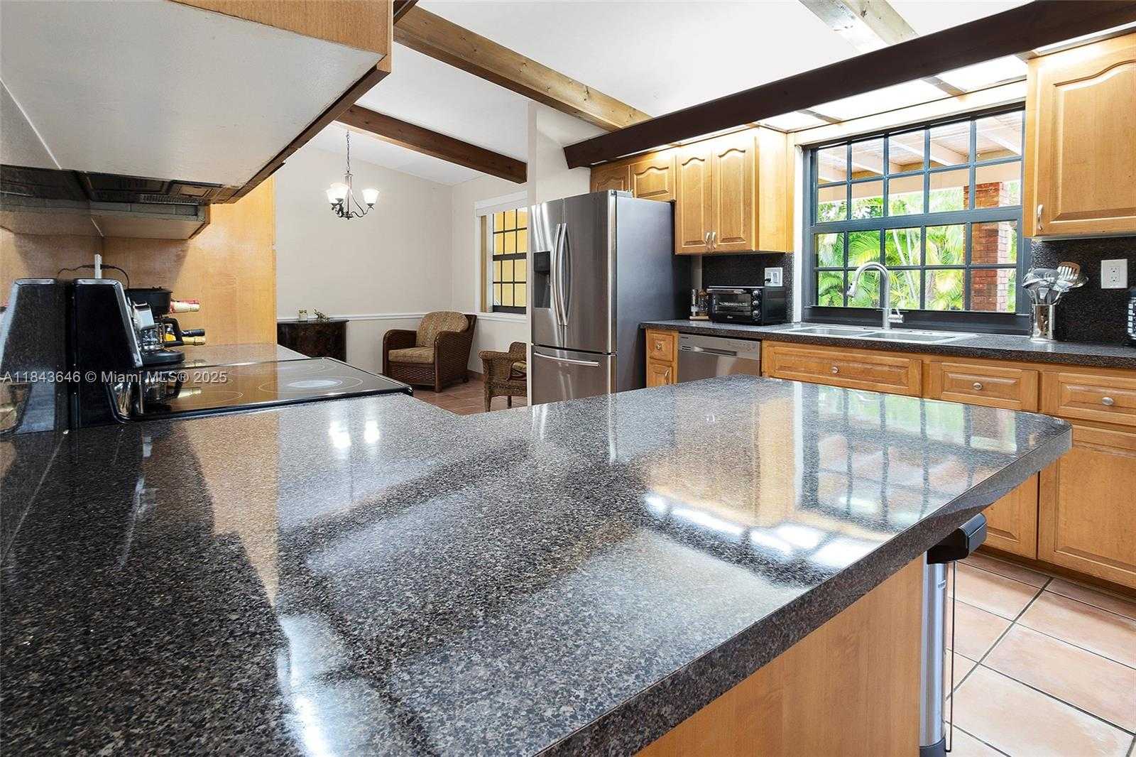 Small Image of 11040 SOUTH WEST 140TH AVE, Miami Number 16