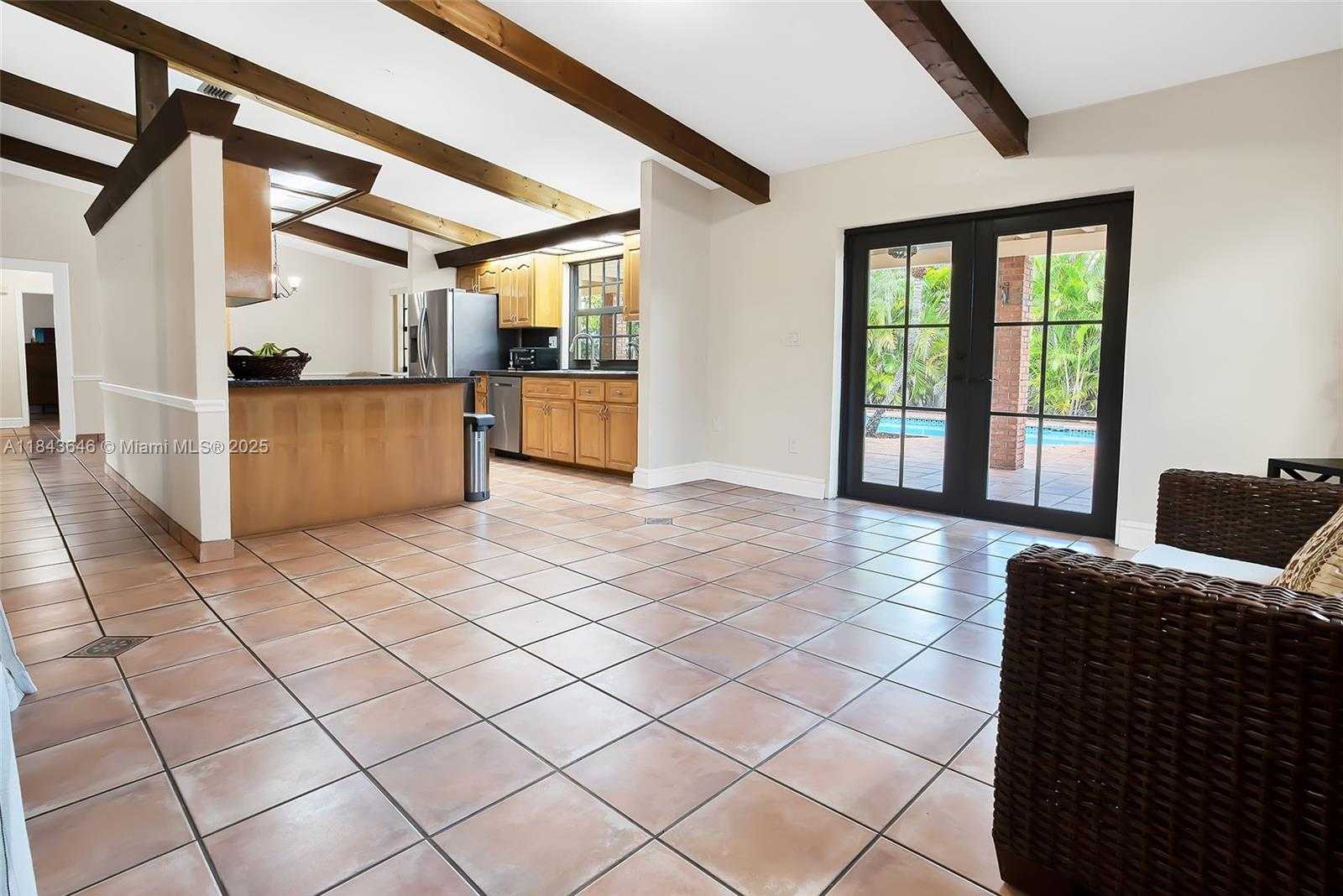 Small Image of 11040 SOUTH WEST 140TH AVE, Miami Number 17