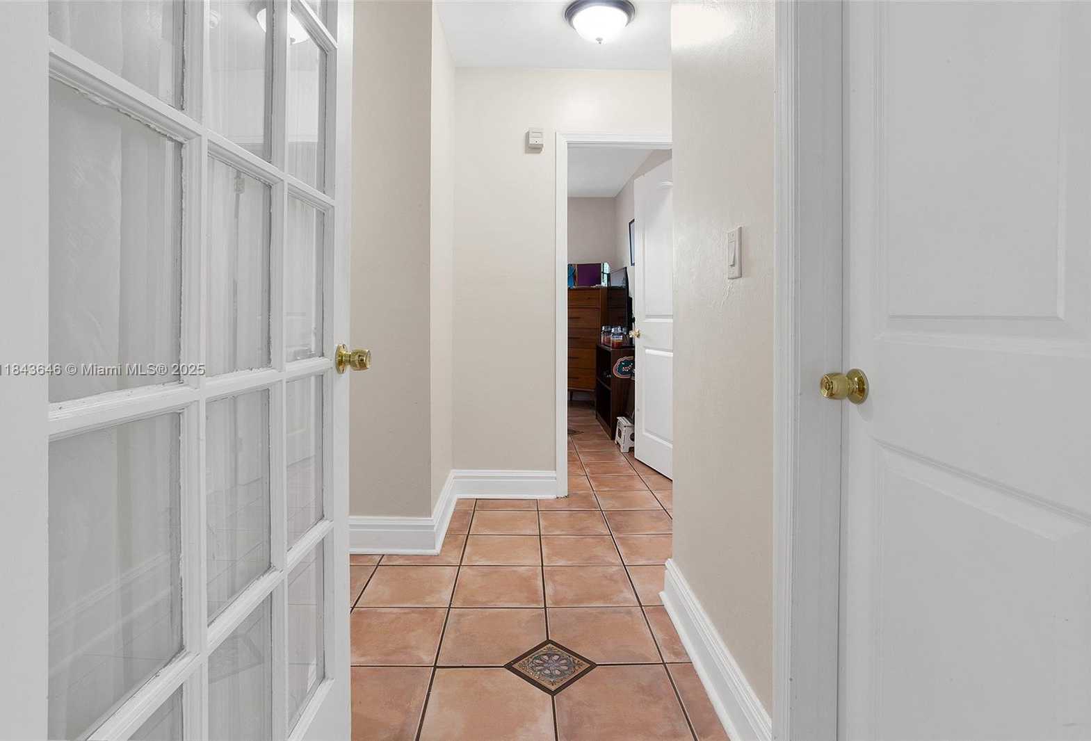Small Image of 11040 SOUTH WEST 140TH AVE, Miami Number 24