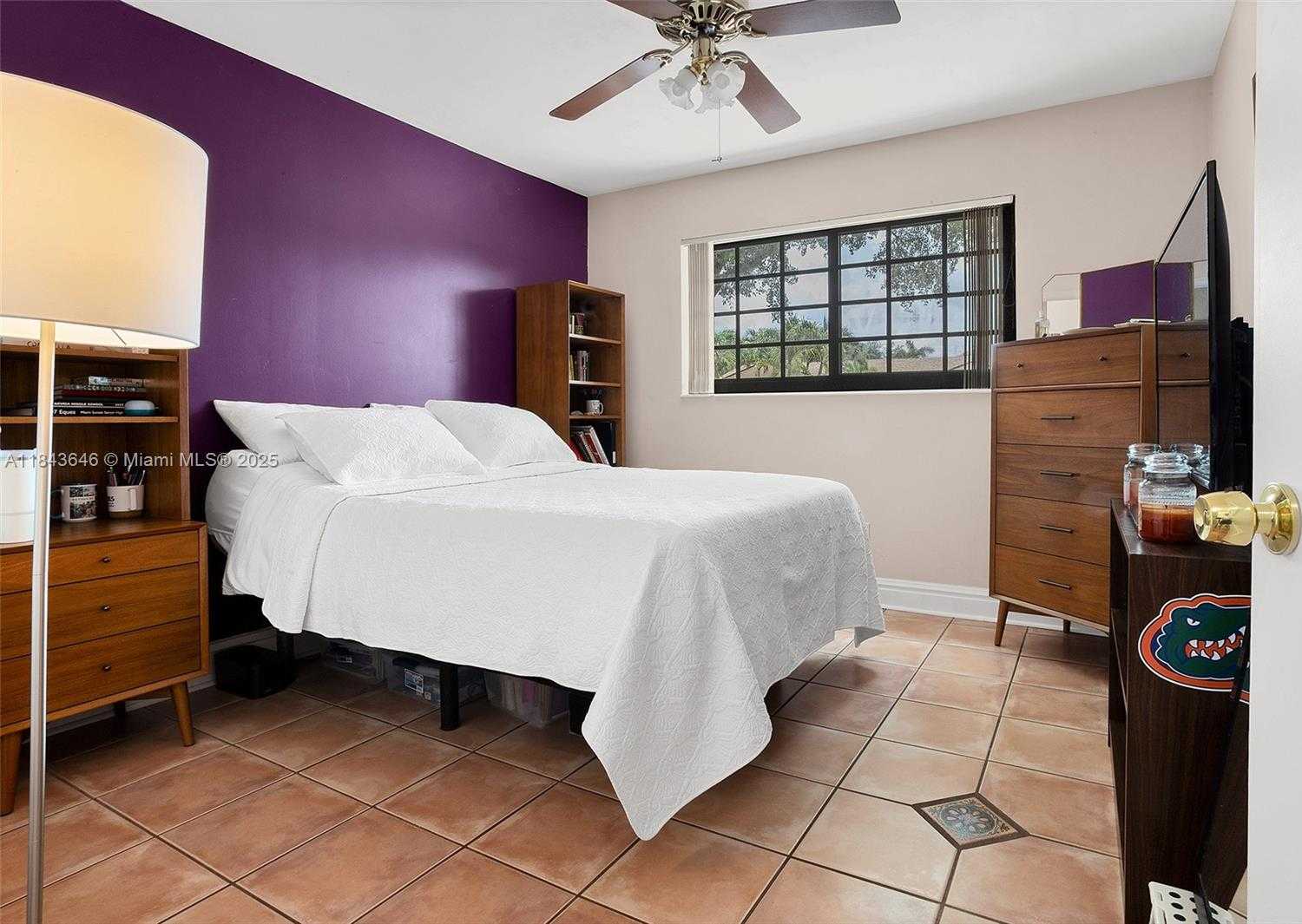 Small Image of 11040 SOUTH WEST 140TH AVE, Miami Number 27