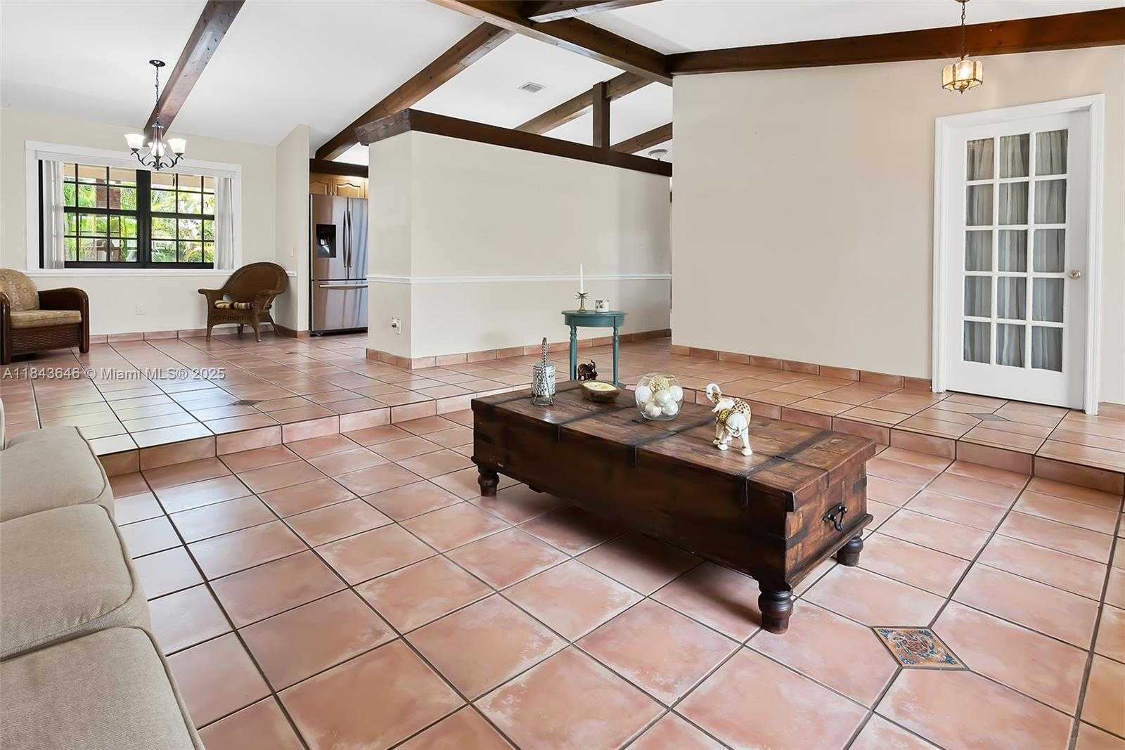Small Image of 11040 SOUTH WEST 140TH AVE, Miami Number 7