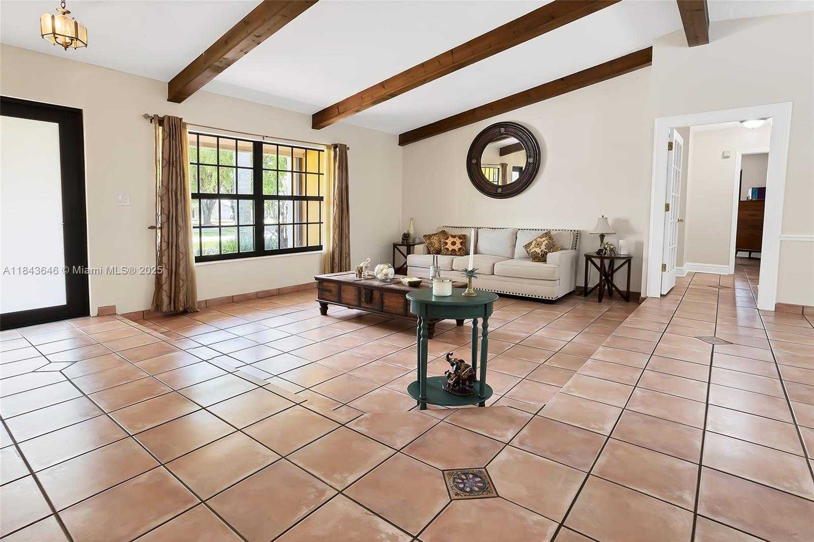 Small Image of 11040 SOUTH WEST 140TH AVE, Miami Number 9