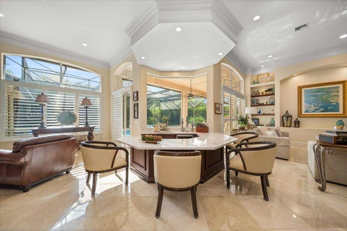 Small Image of 125 DOCKSIDE CIR, Weston Number 5