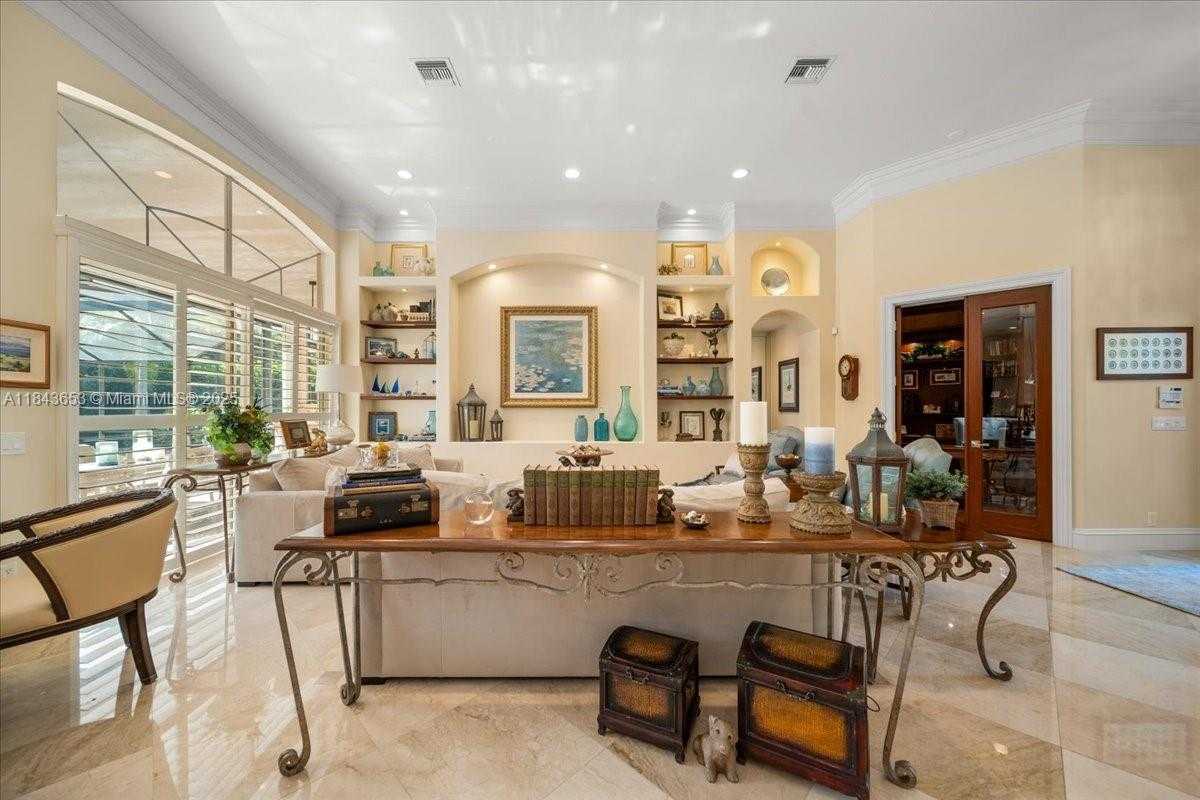 Small Image of 125 DOCKSIDE CIR, Weston Number 7