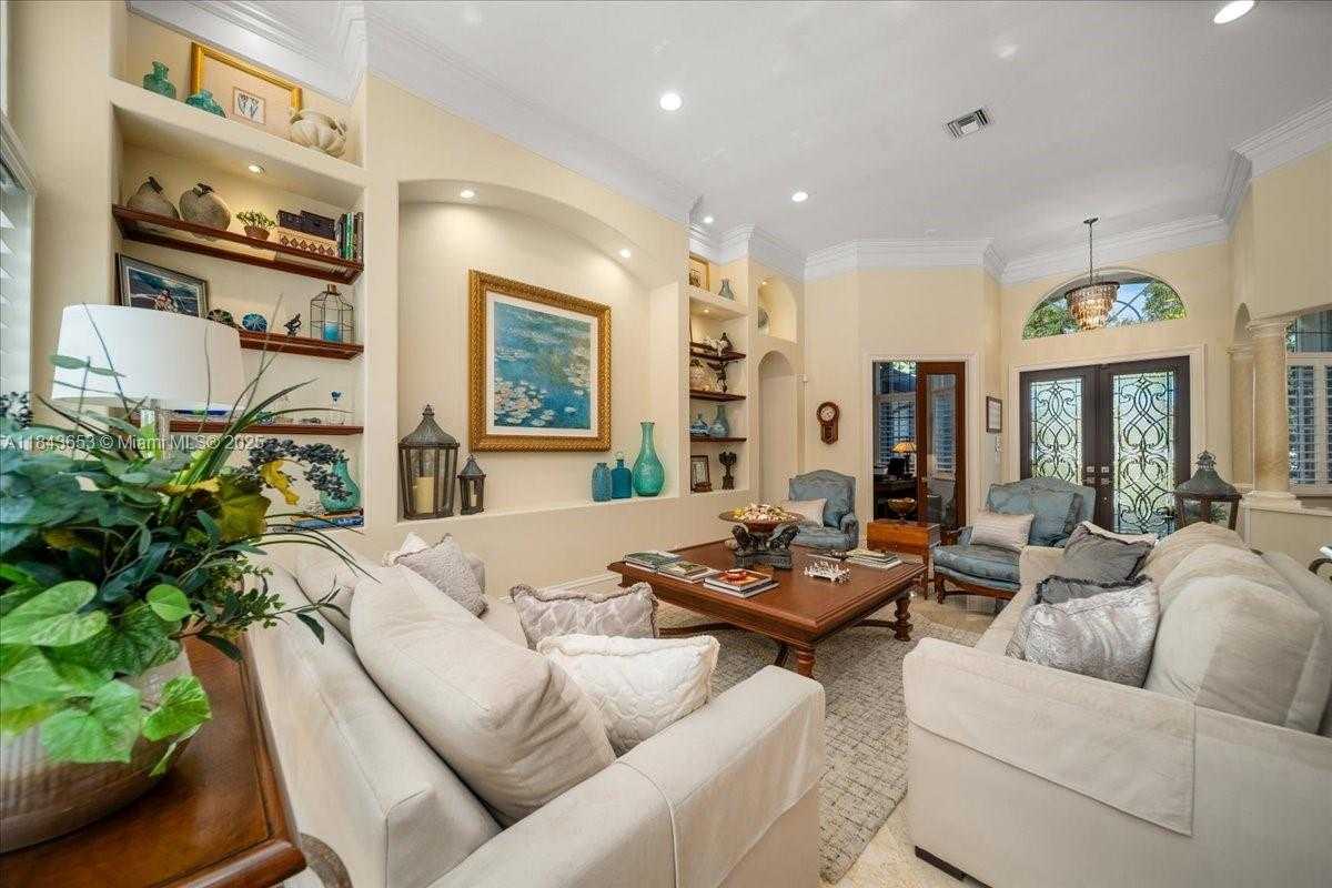 Small Image of 125 DOCKSIDE CIR, Weston Number 8