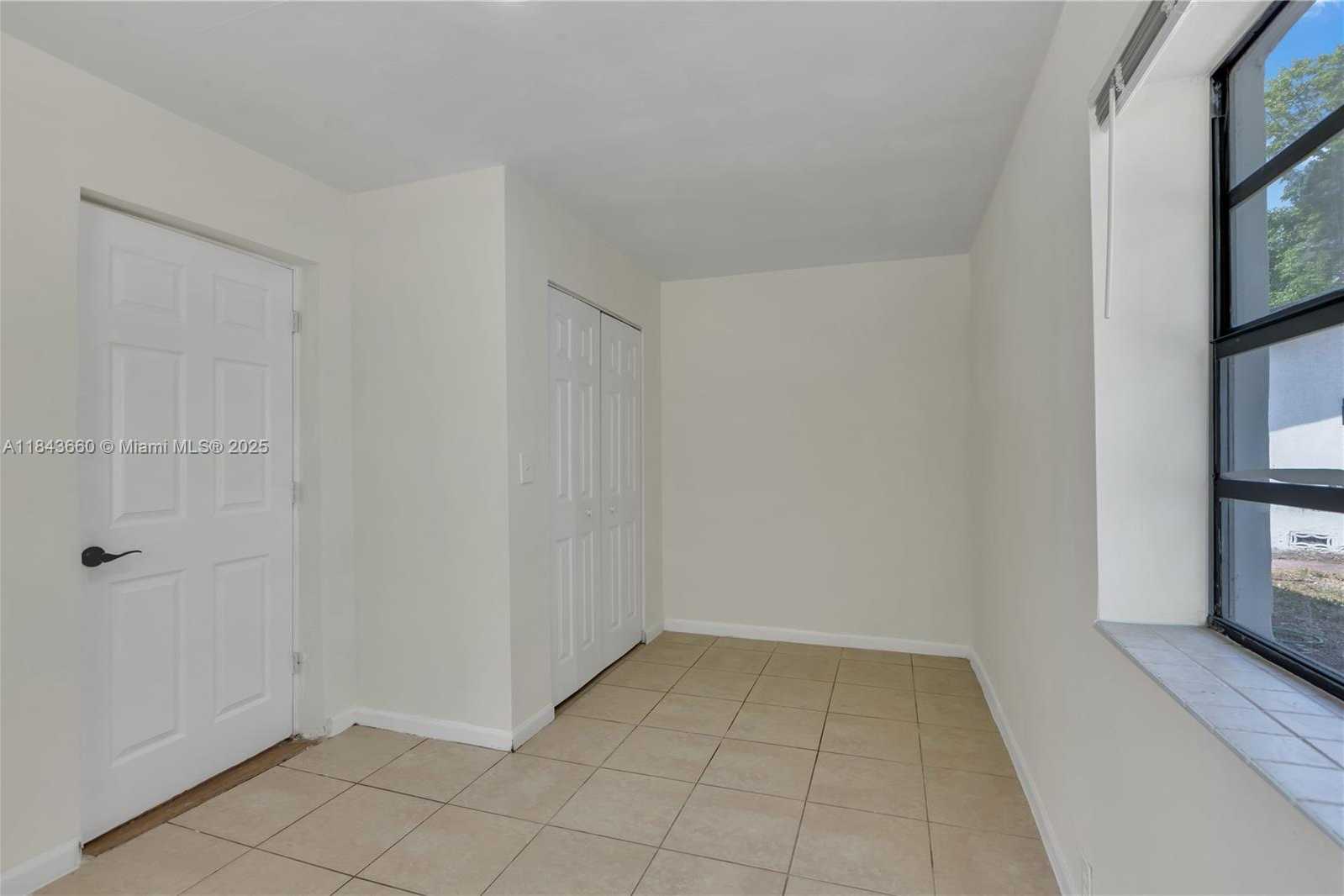 Small Image of 6420 WASHINGTON ST, Hollywood Number 16