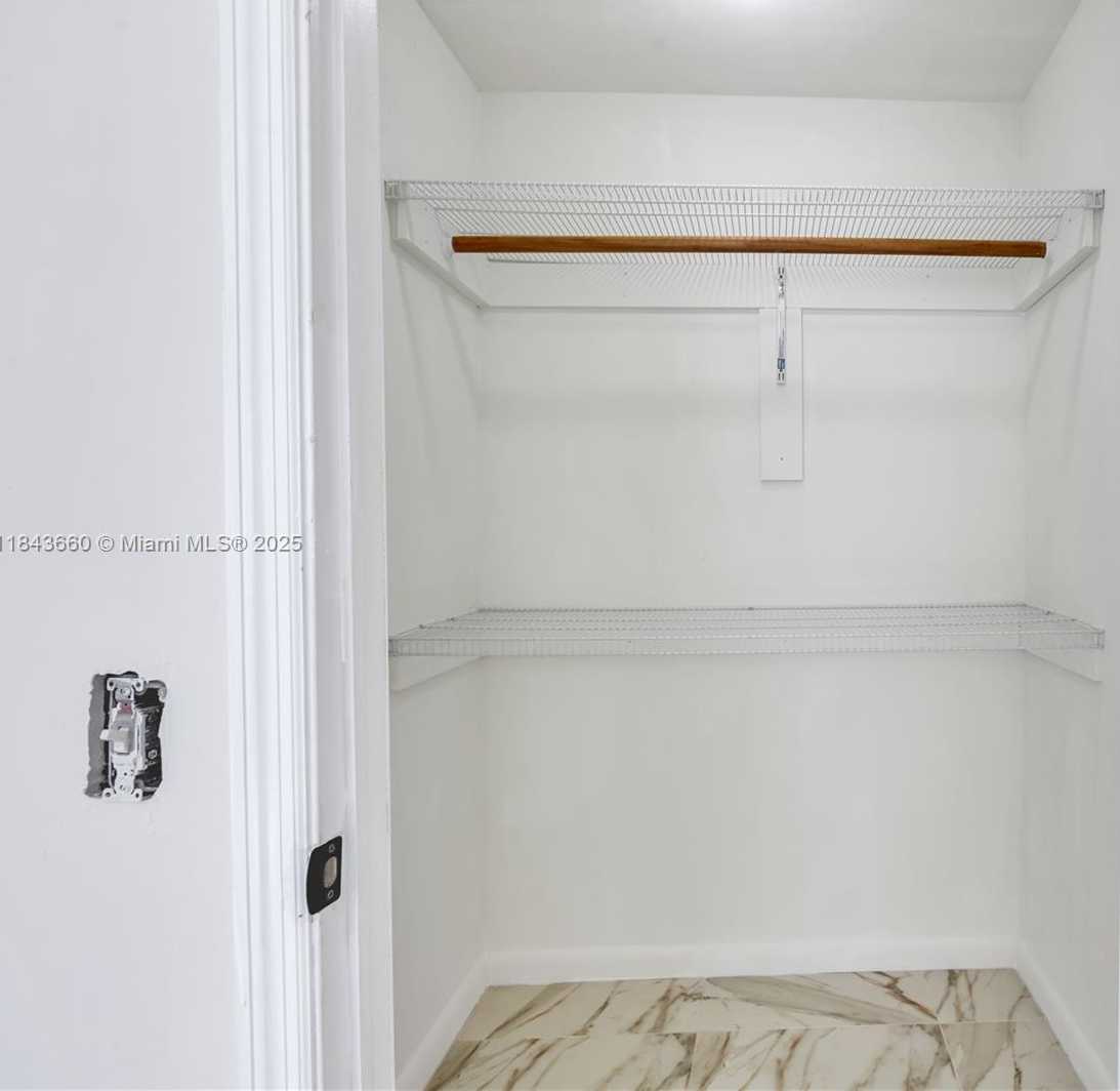 Small Image of 6420 WASHINGTON ST, Hollywood Number 24