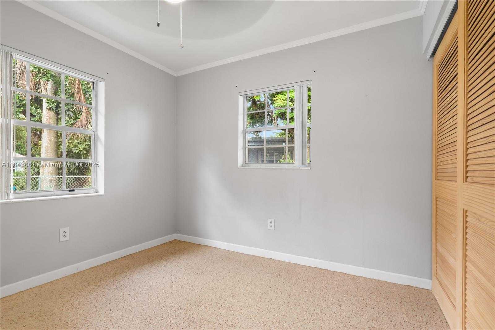 Small Image of 9455 SOUTH WEST 181ST ST, Palmetto Bay Number 15