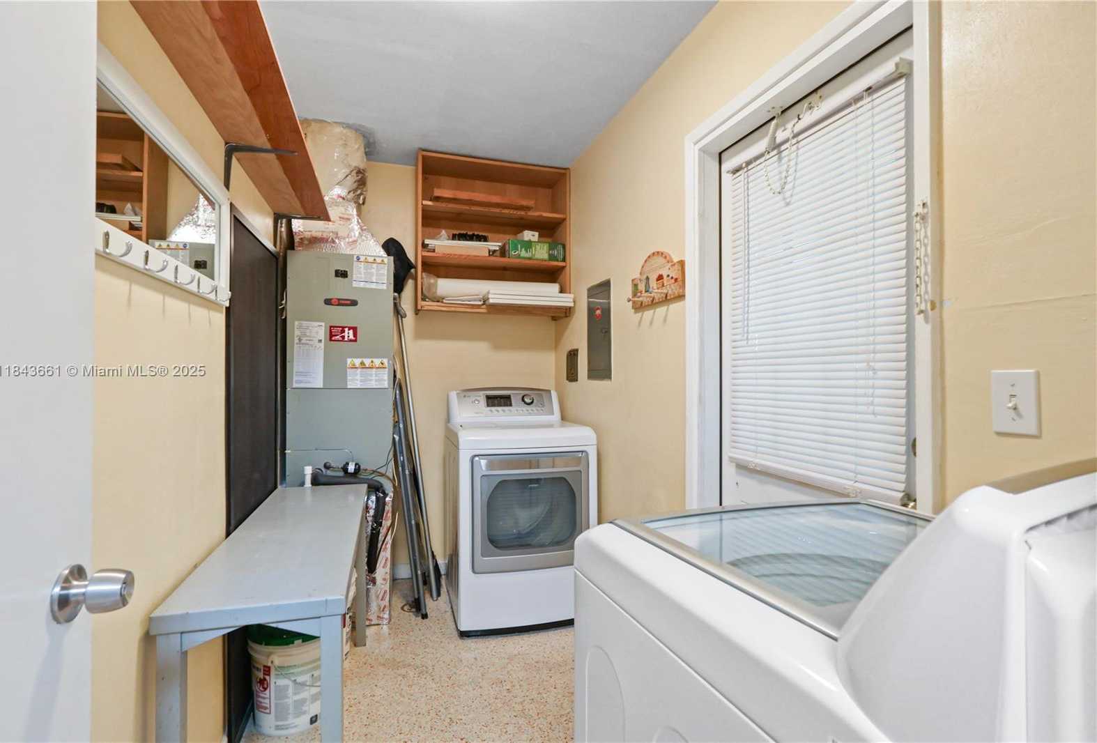 Small Image of 9455 SOUTH WEST 181ST ST, Palmetto Bay Number 23
