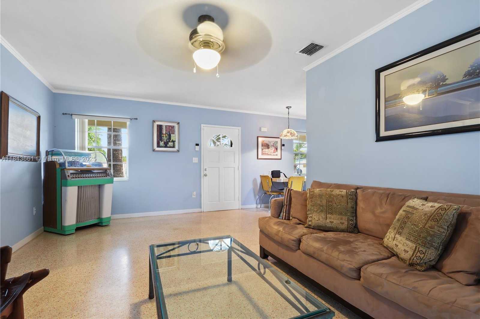 Small Image of 9455 SOUTH WEST 181ST ST, Palmetto Bay Number 8