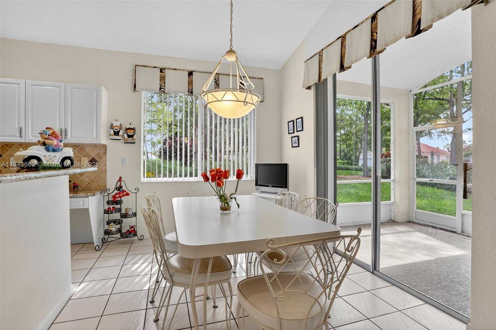 Small Image of 8754 NORTH WEST 75TH PL, Tamarac Number 31