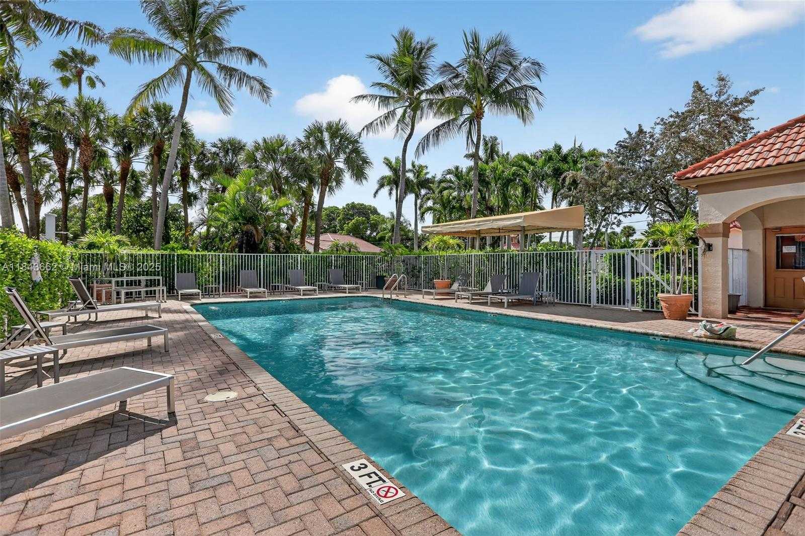 Small Image of 8754 NORTH WEST 75TH PL, Tamarac Number 5