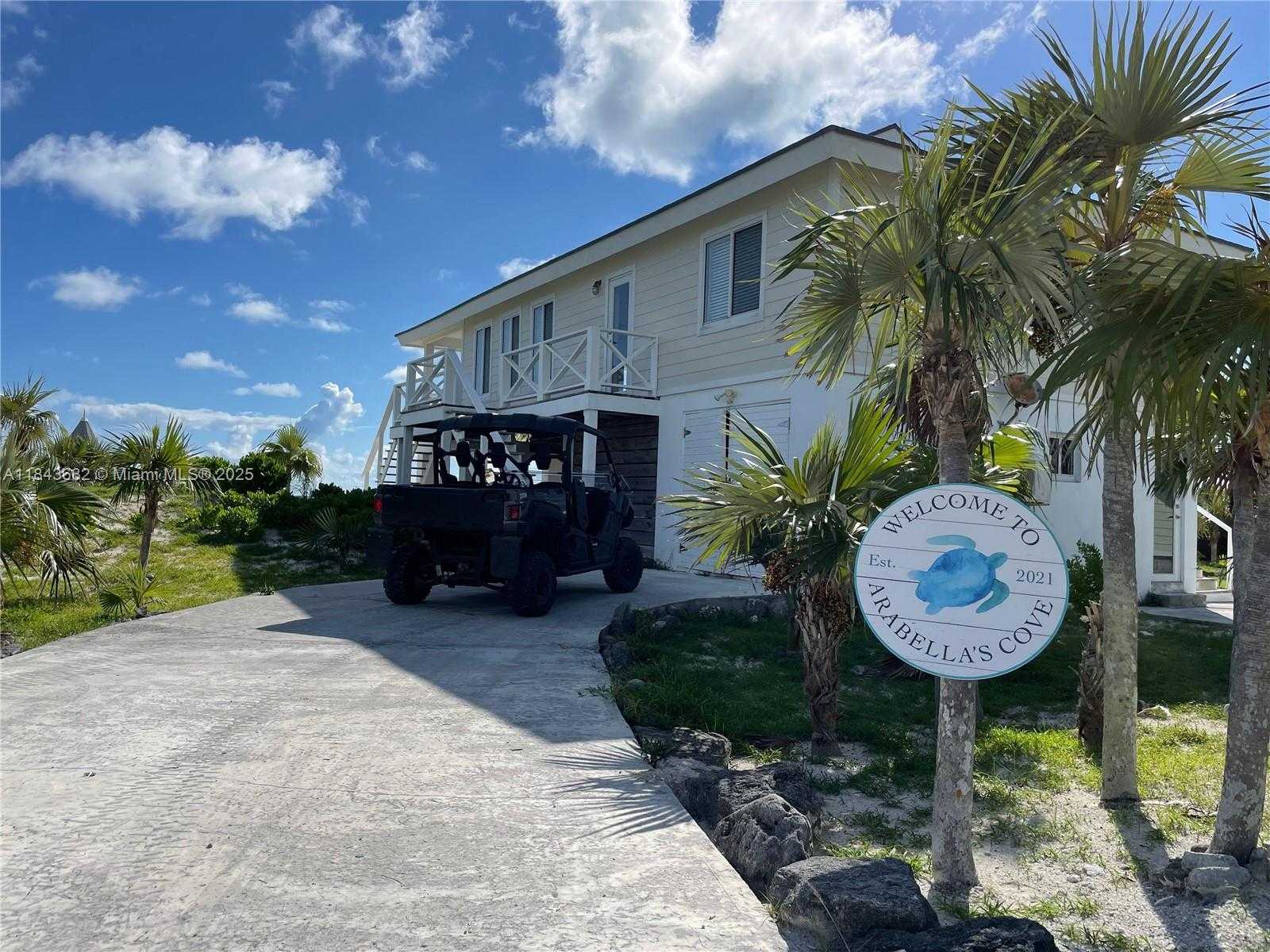 Small Image of 6892 GREAT HARBOUR DR, Out of City Number 8
