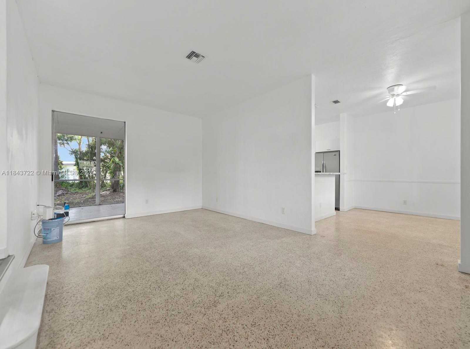 Small Image of 17300 SOUTH WEST 300TH ST, Homestead Number 2