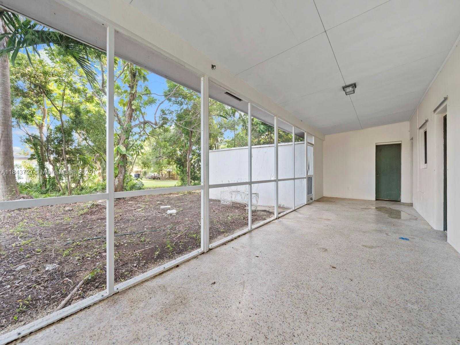 Small Image of 17300 SOUTH WEST 300TH ST, Homestead Number 21