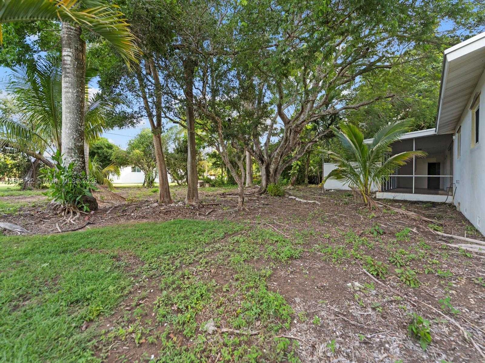 Small Image of 17300 SOUTH WEST 300TH ST, Homestead Number 25