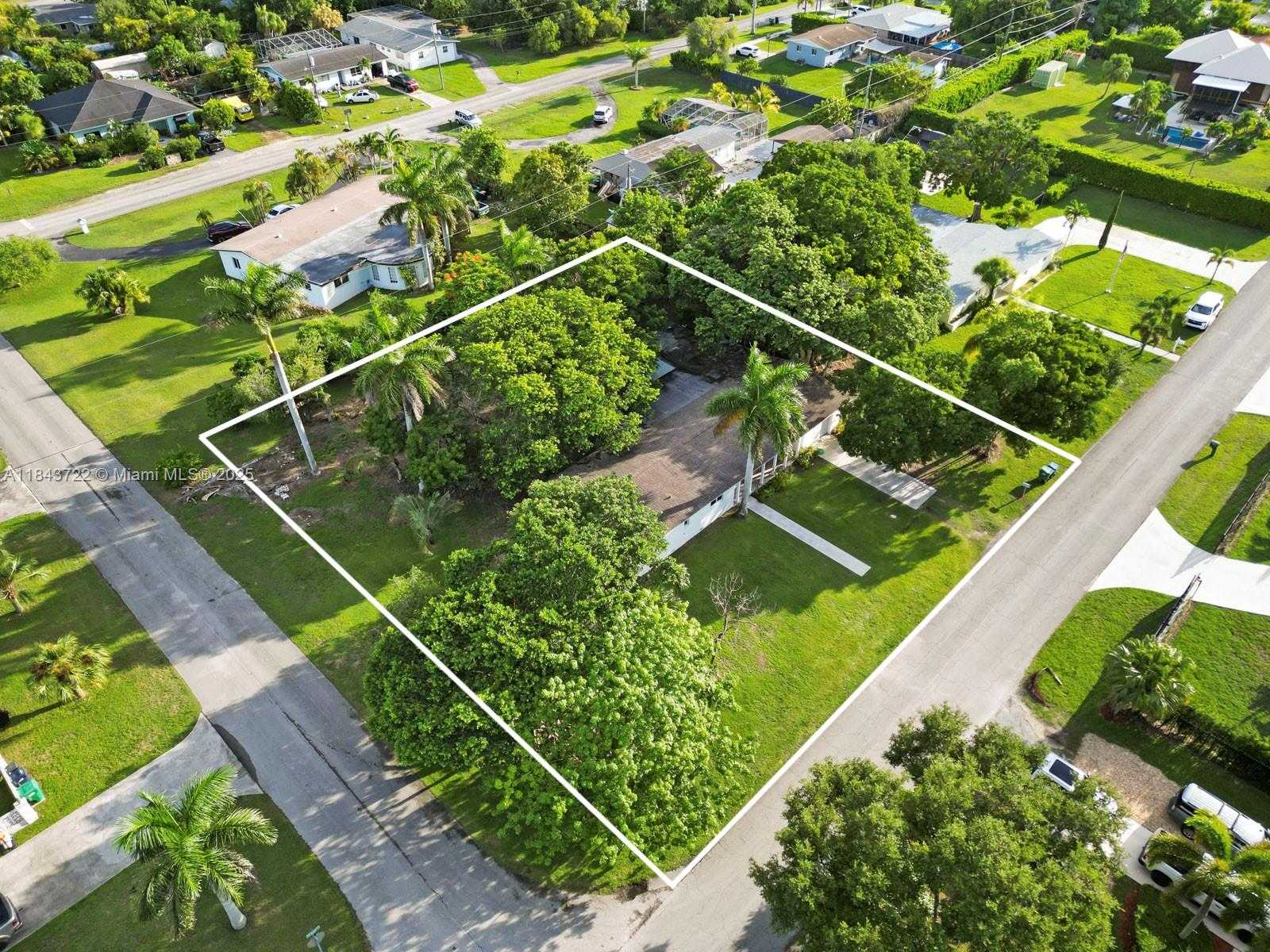 Small Image of 17300 SOUTH WEST 300TH ST, Homestead Number 30